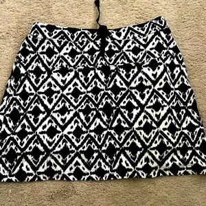Black and white skort (skirt with shorts that are attached)